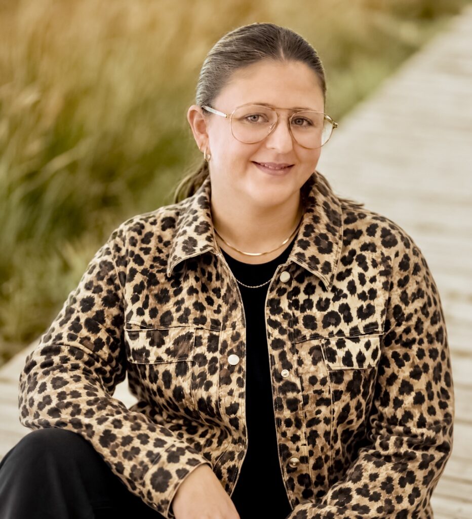 Aniko Barth AugenoptikermeisB.Sc. Optometrie, st. gepr. Augenoptiker & Augenoptikmeisterin